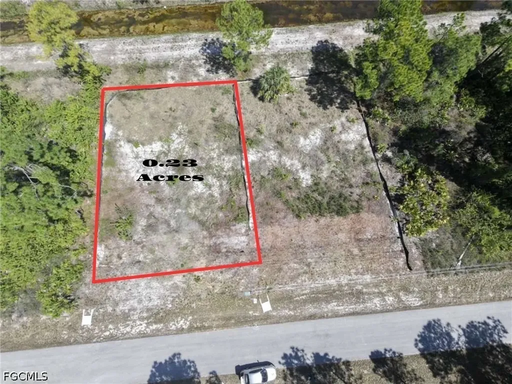 1019 Kaye Street E Lehigh Acres FL 33974