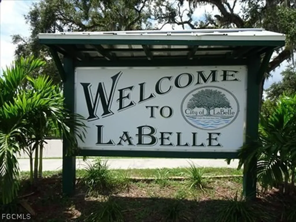 5911 Stewart Lane Labelle FL 33935