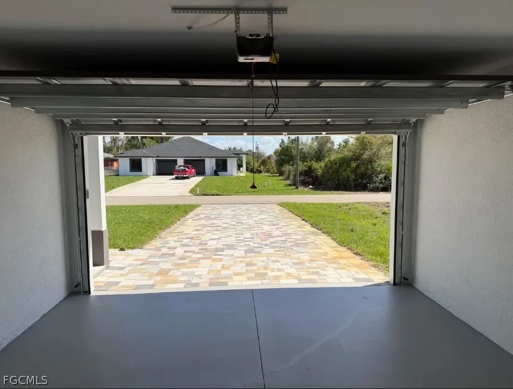 4561 Golfview Boulevard W Lehigh Acres FL 33973