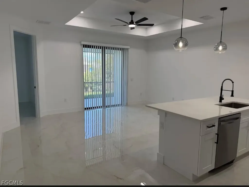 4561 Golfview Boulevard W Lehigh Acres FL 33973