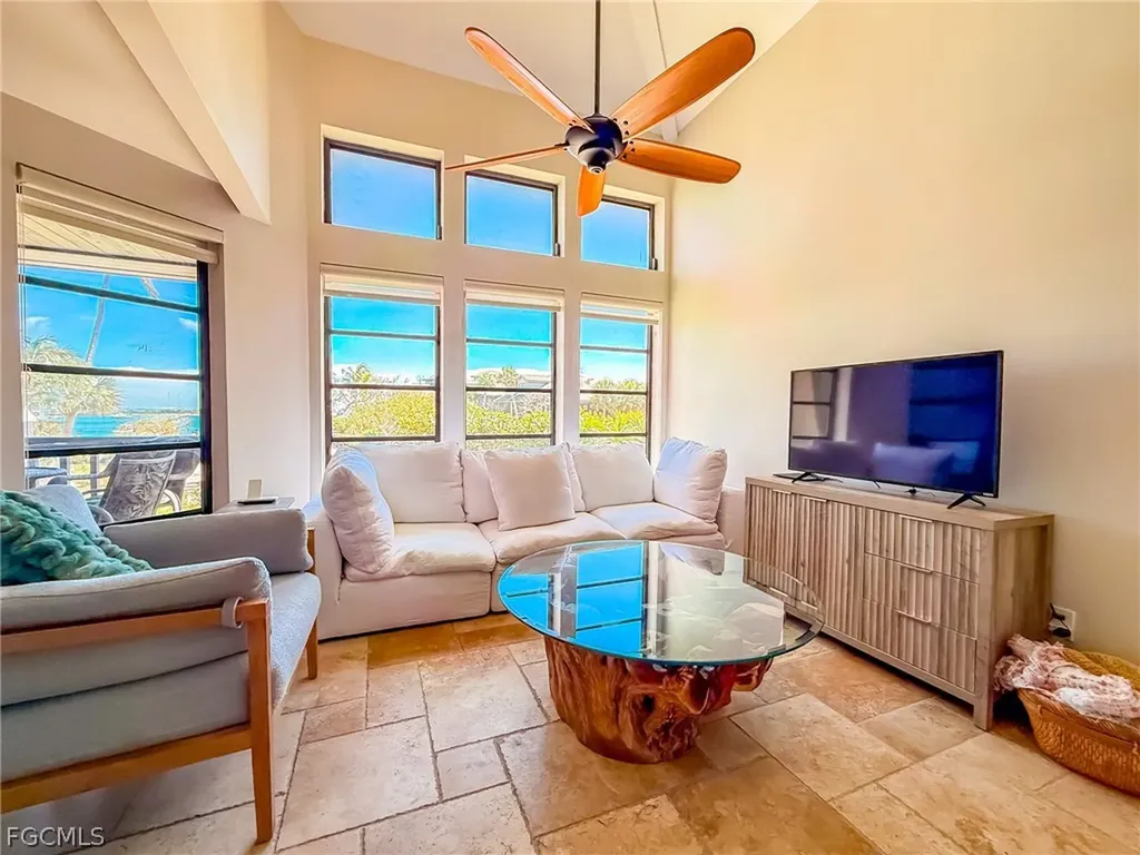 4500 Escondidio Lane Upper Captiva FL 33924