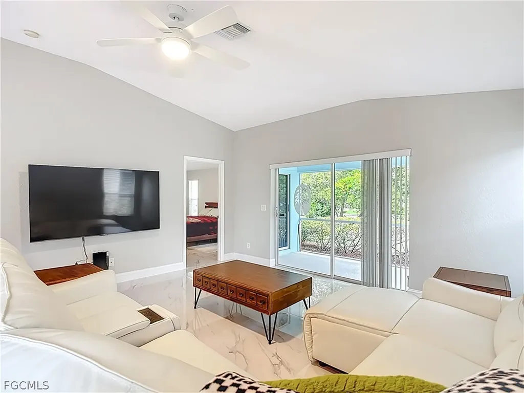 1891 Corona Del Sire Drive North Fort Myers FL 33917