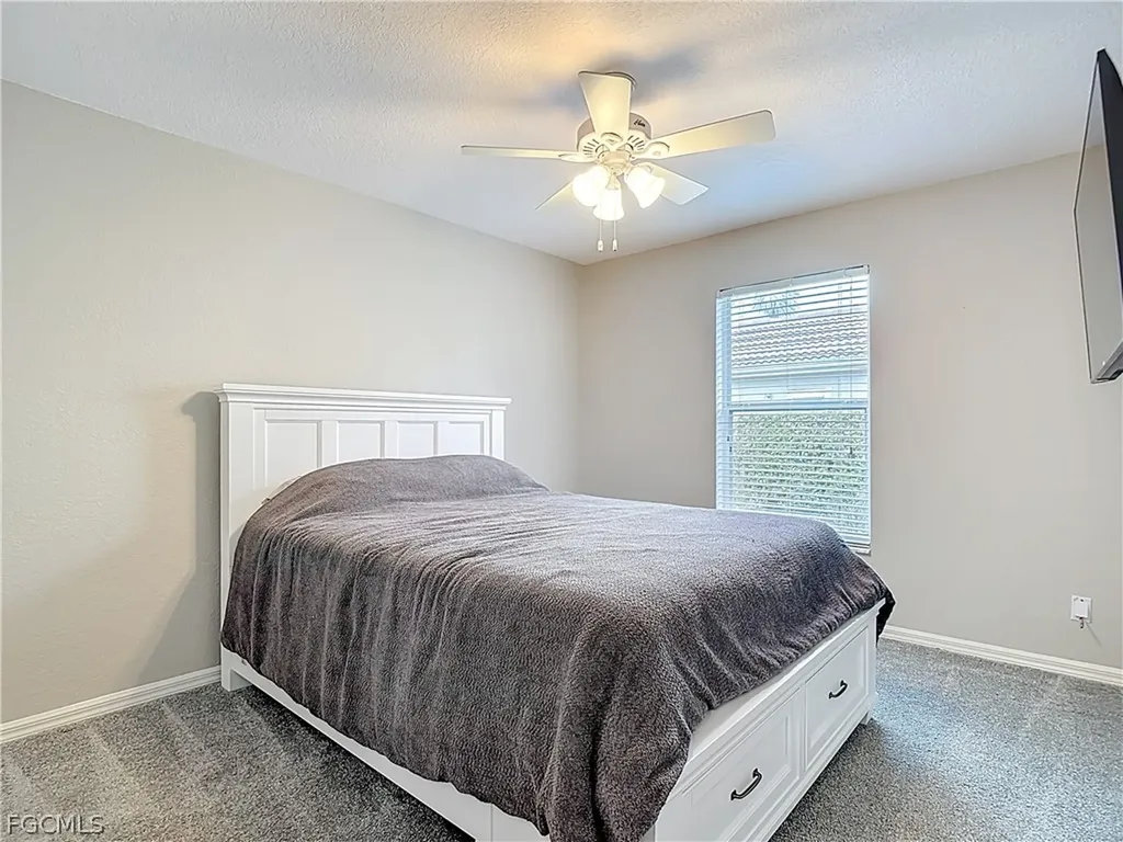 1891 Corona Del Sire Drive North Fort Myers FL 33917