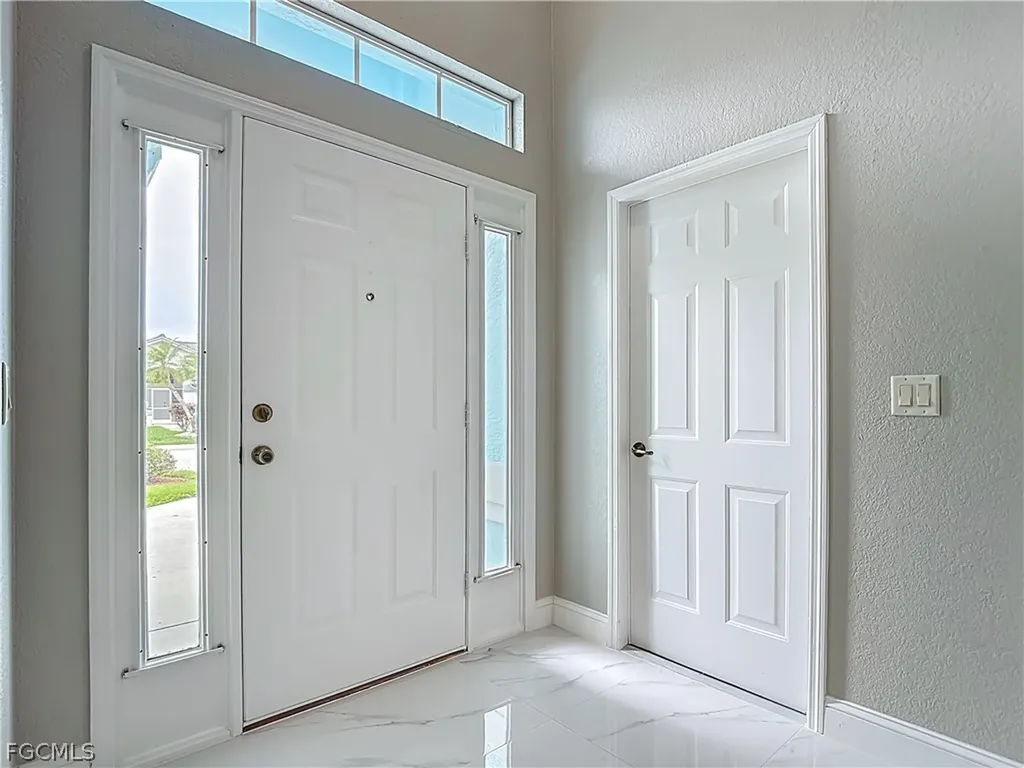 1891 Corona Del Sire Drive North Fort Myers FL 33917