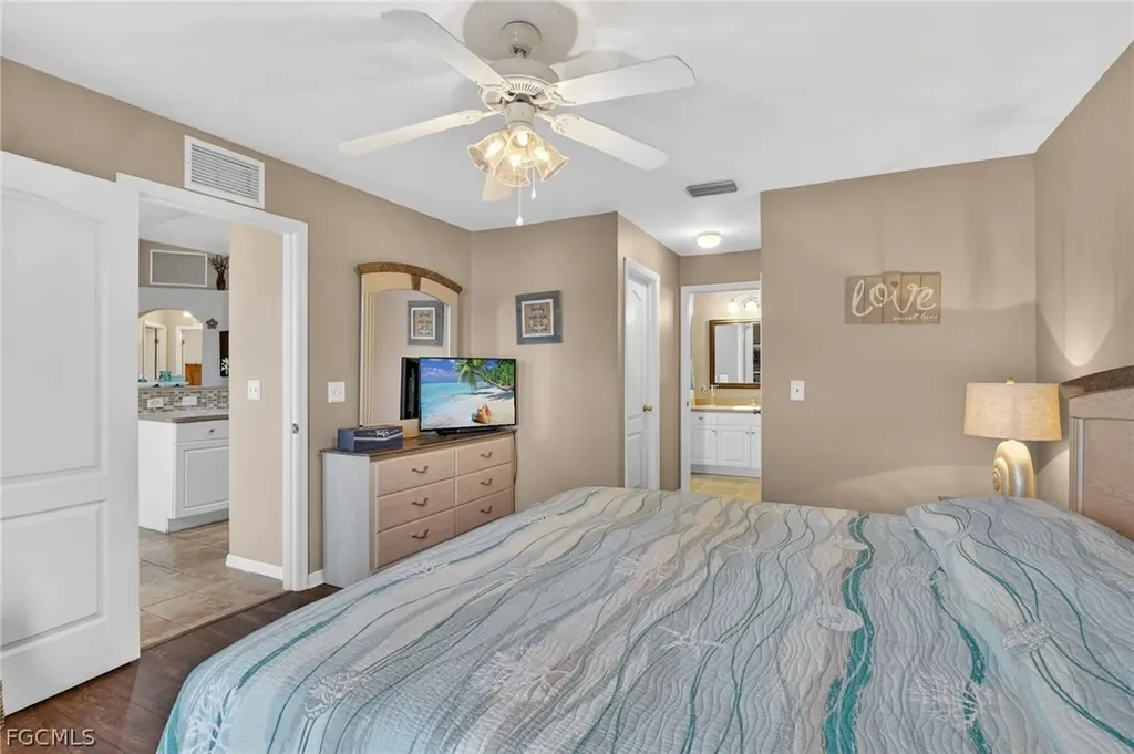 2707 NE 5th Avenue Cape Coral FL 33909