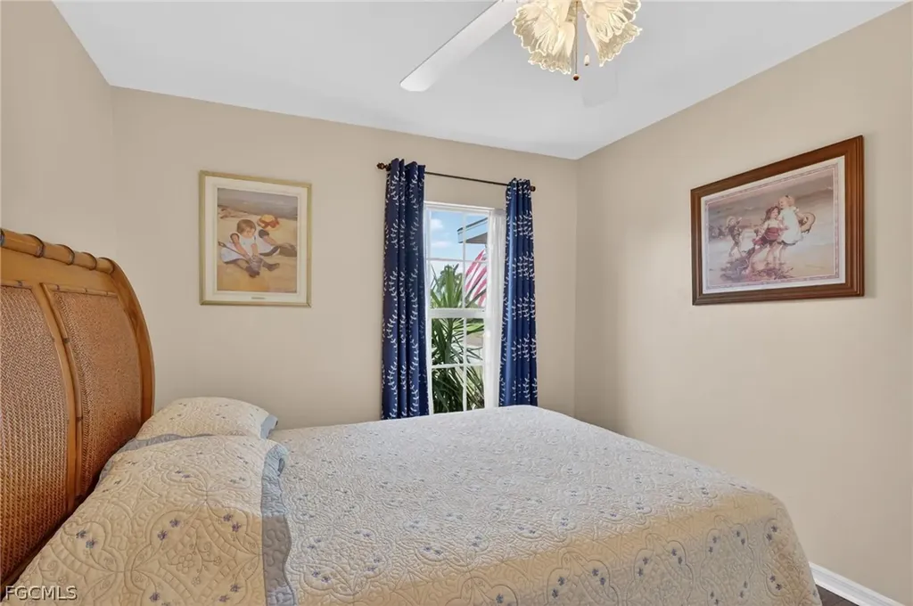 2707 NE 5th Avenue Cape Coral FL 33909