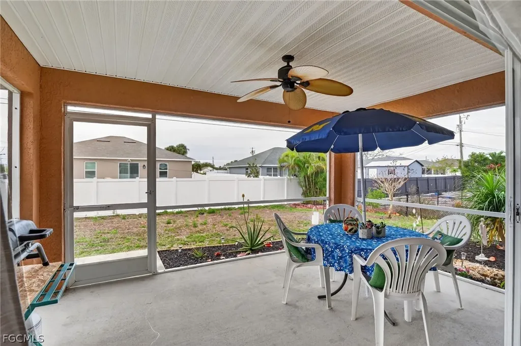 2707 NE 5th Avenue Cape Coral FL 33909