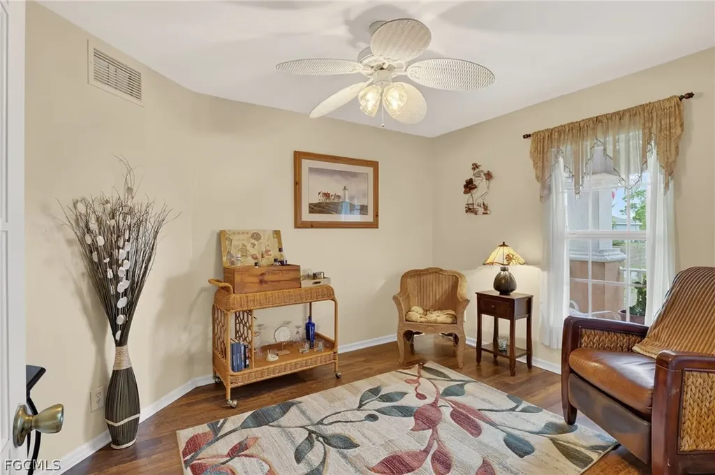2707 NE 5th Avenue Cape Coral FL 33909