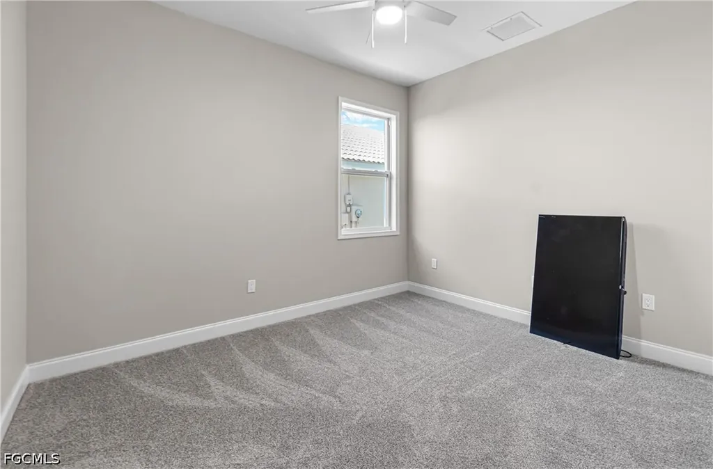 2016 Oxford Ridge Circle Lehigh Acres FL 33973