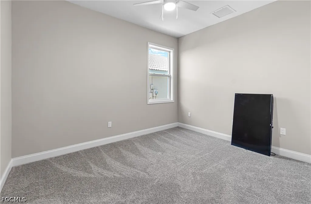 2016 Oxford Ridge Circle Lehigh Acres FL 33973