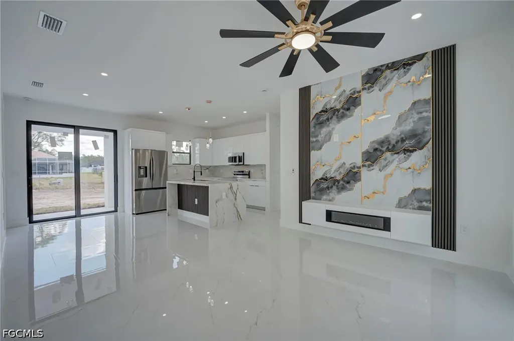 1004 Pine Avenue Lehigh Acres FL 33972