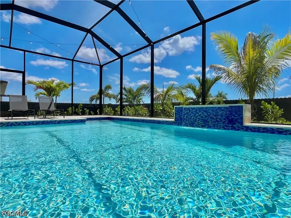 1803 NW 38th Place Cape Coral FL 33993