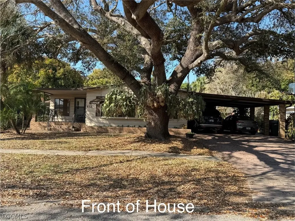 613 Sabal Avenue Clewiston FL 33440