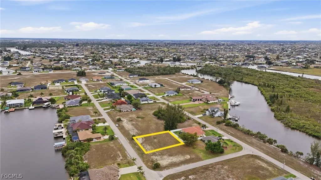 4222 NW 20th Terrace Cape Coral FL 33993