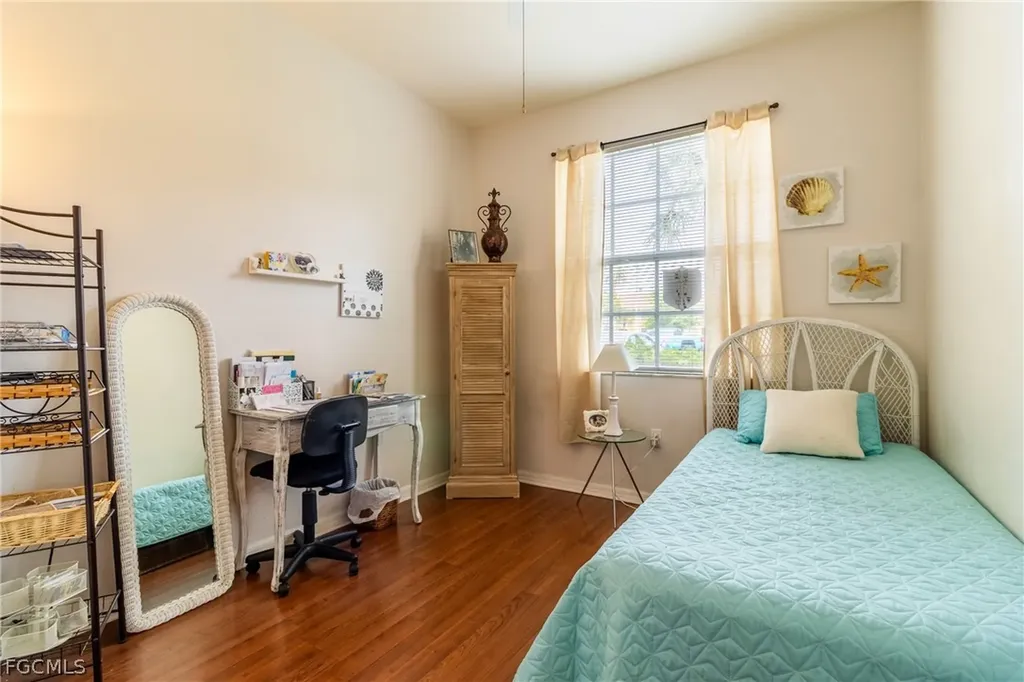 950 Hancock Creek South Boulevard Cape Coral FL 33909