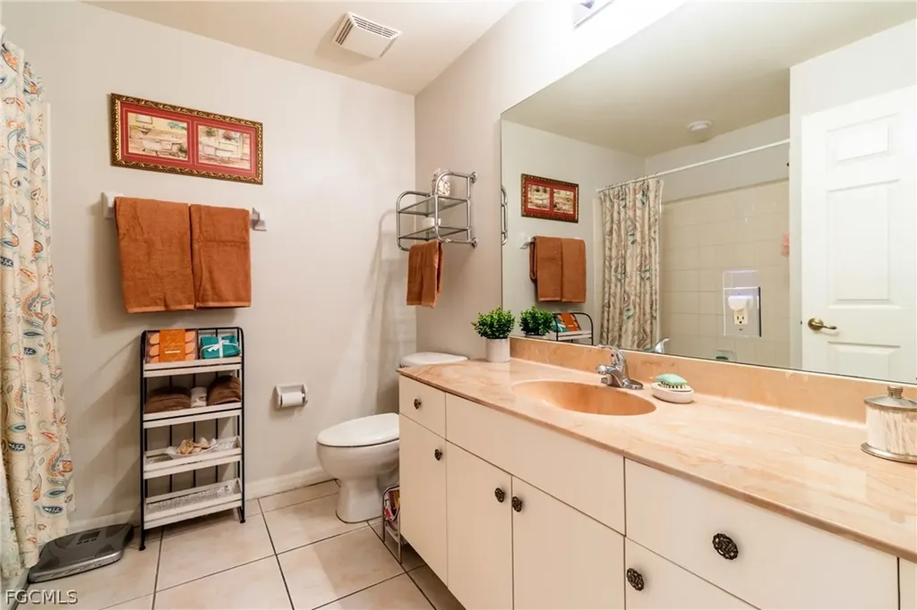 950 Hancock Creek South Boulevard Cape Coral FL 33909