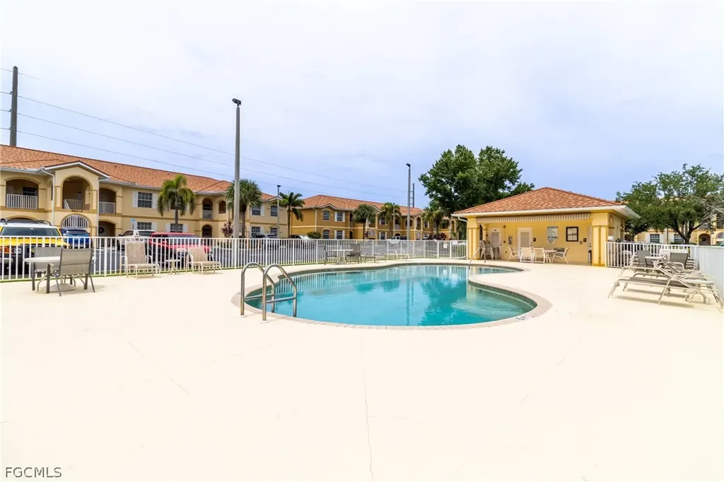 950 Hancock Creek South Boulevard Cape Coral FL 33909