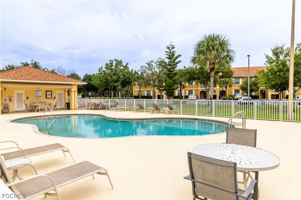 950 Hancock Creek South Boulevard Cape Coral FL 33909