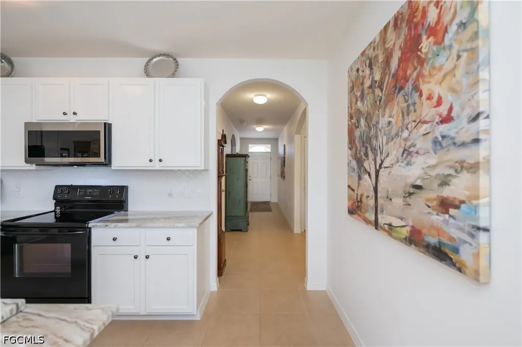 2548 Ocasa Court Cape Coral FL 33909