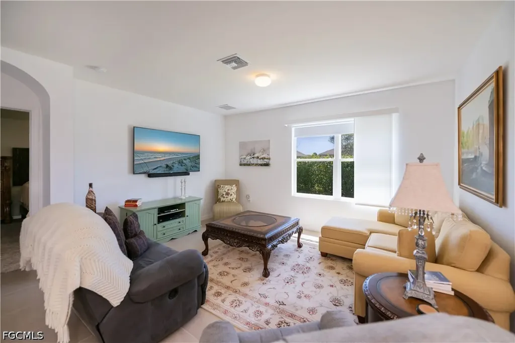 2548 Ocasa Court Cape Coral FL 33909