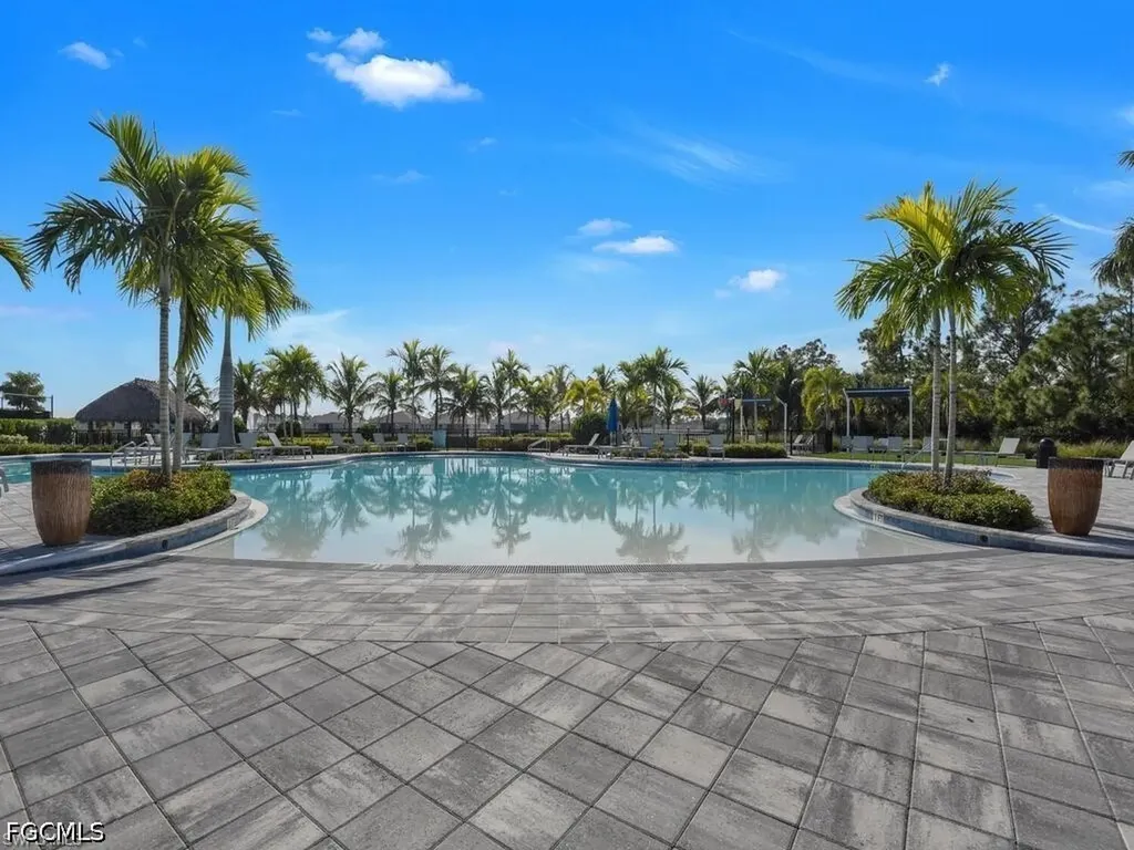 2548 Ocasa Court Cape Coral FL 33909