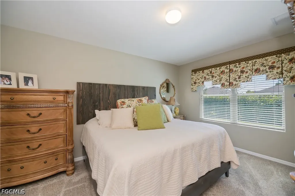 2548 Ocasa Court Cape Coral FL 33909