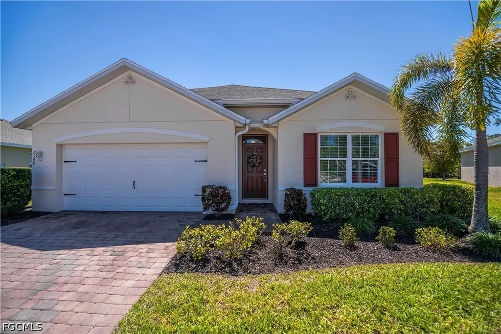 2548 Ocasa Court Cape Coral FL 33909
