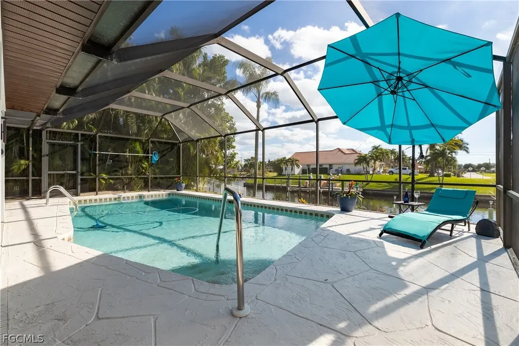 1932 SE 9th Terrace Cape Coral FL 33990
