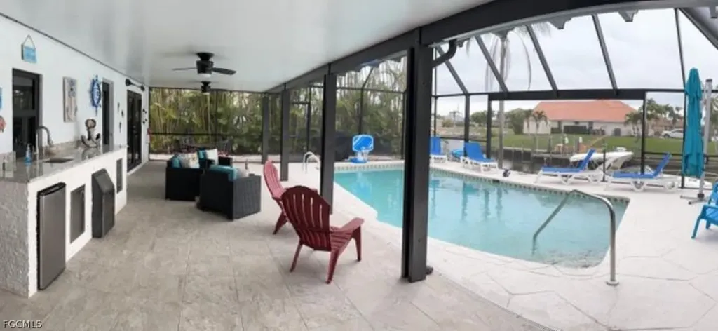 1932 SE 9th Terrace Cape Coral FL 33990