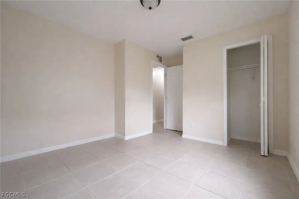 3417 South Street Fort Myers FL 33916