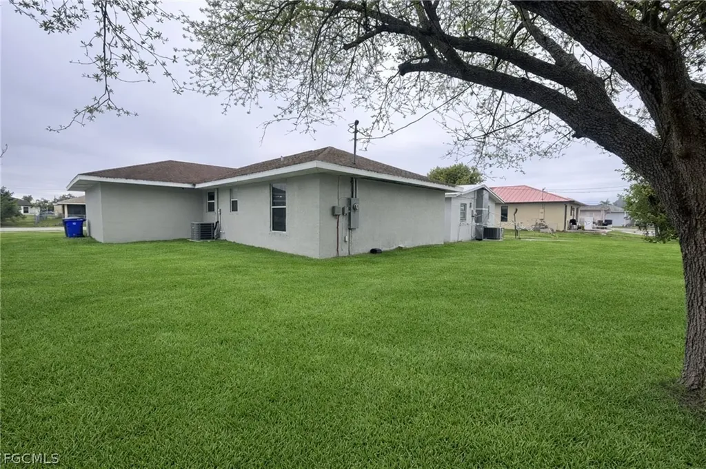 3417 South Street Fort Myers FL 33916