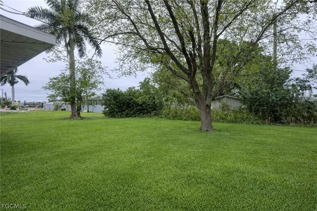 3417 South Street Fort Myers FL 33916