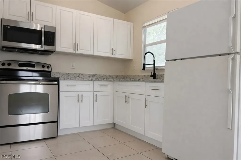 3417 South Street Fort Myers FL 33916
