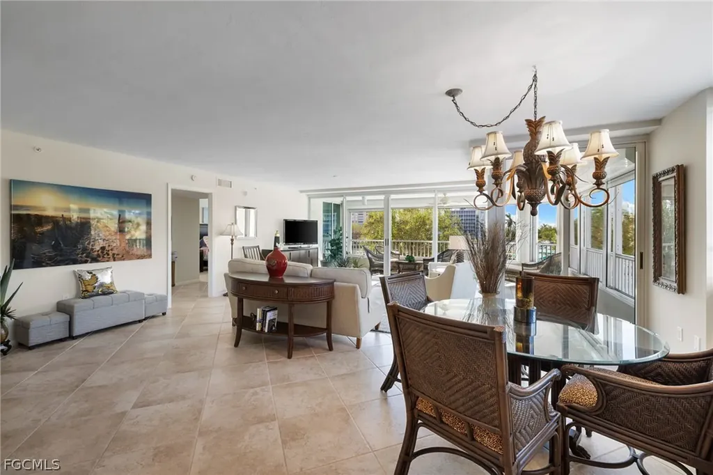 25 Bluebill Avenue Naples FL 34108