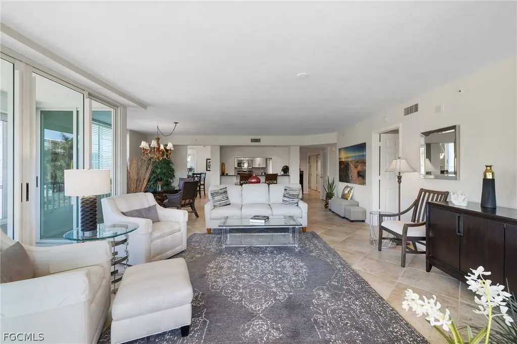 25 Bluebill Avenue Naples FL 34108