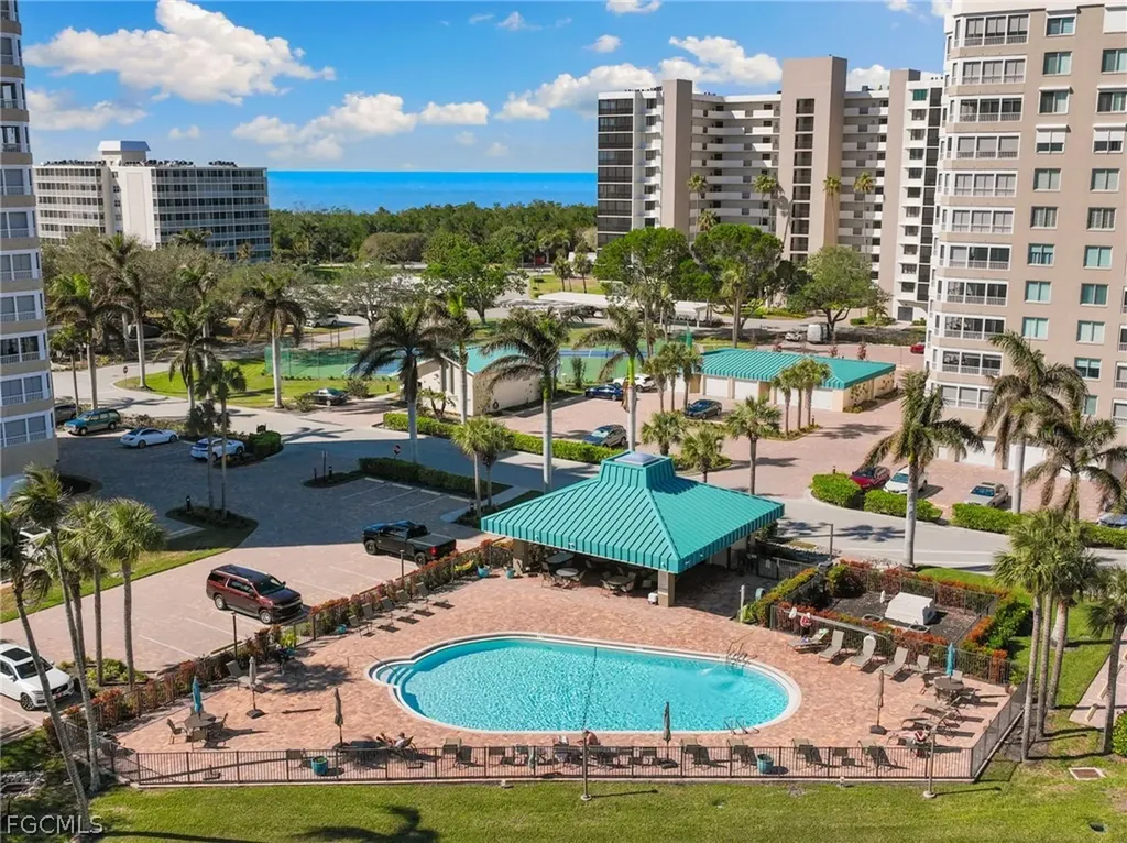 25 Bluebill Avenue Naples FL 34108