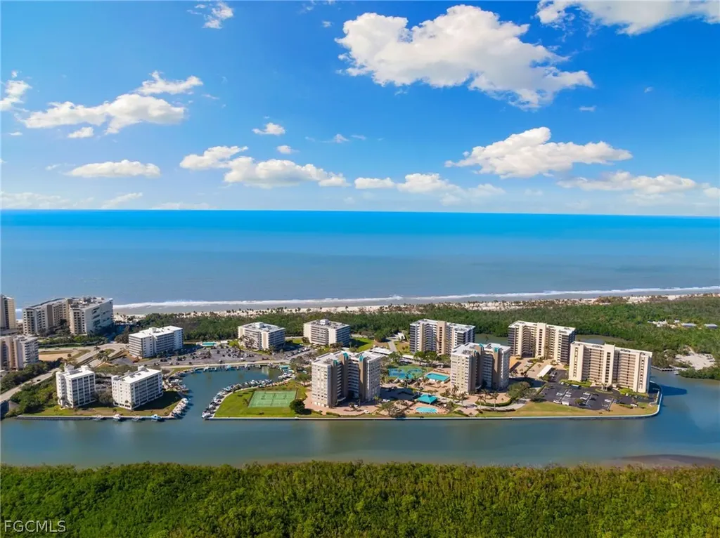 25 Bluebill Avenue Naples FL 34108