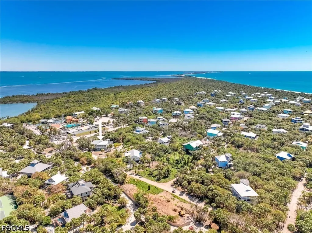 4481 Bartlett Parkway Upper Captiva FL 33924