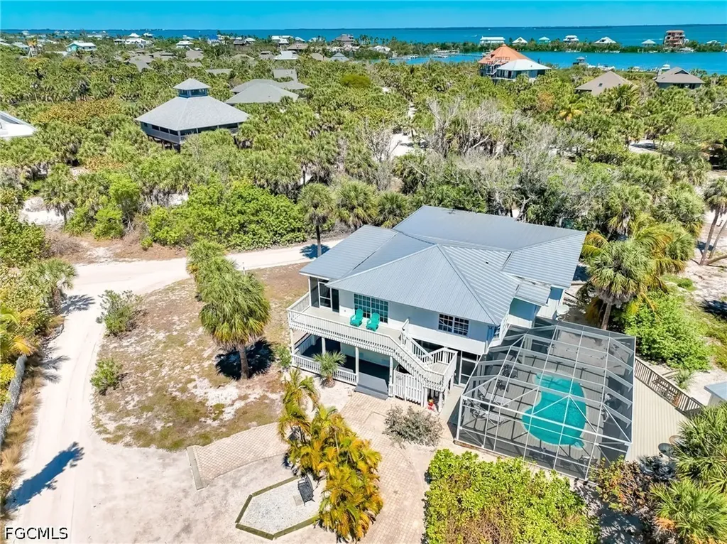 4481 Bartlett Parkway Upper Captiva FL 33924