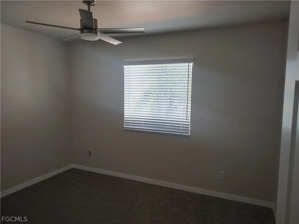 2434 Laurentina Lane Cape Coral FL 33909