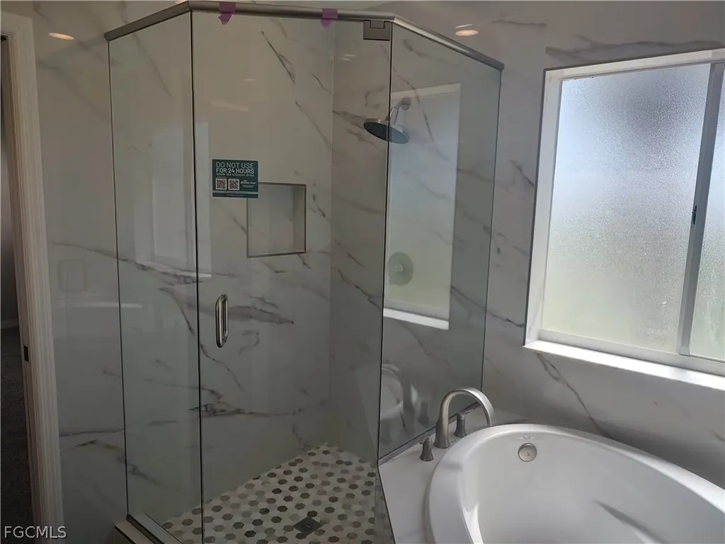 2434 Laurentina Lane Cape Coral FL 33909