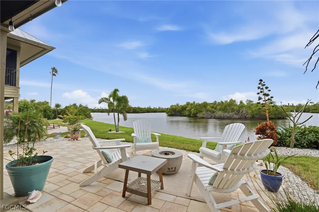 7731 Bocilla Lane Bokeelia FL 33922