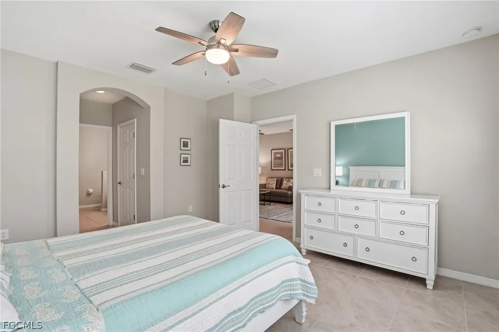 4262 Dutchess Park Road Fort Myers FL 33916