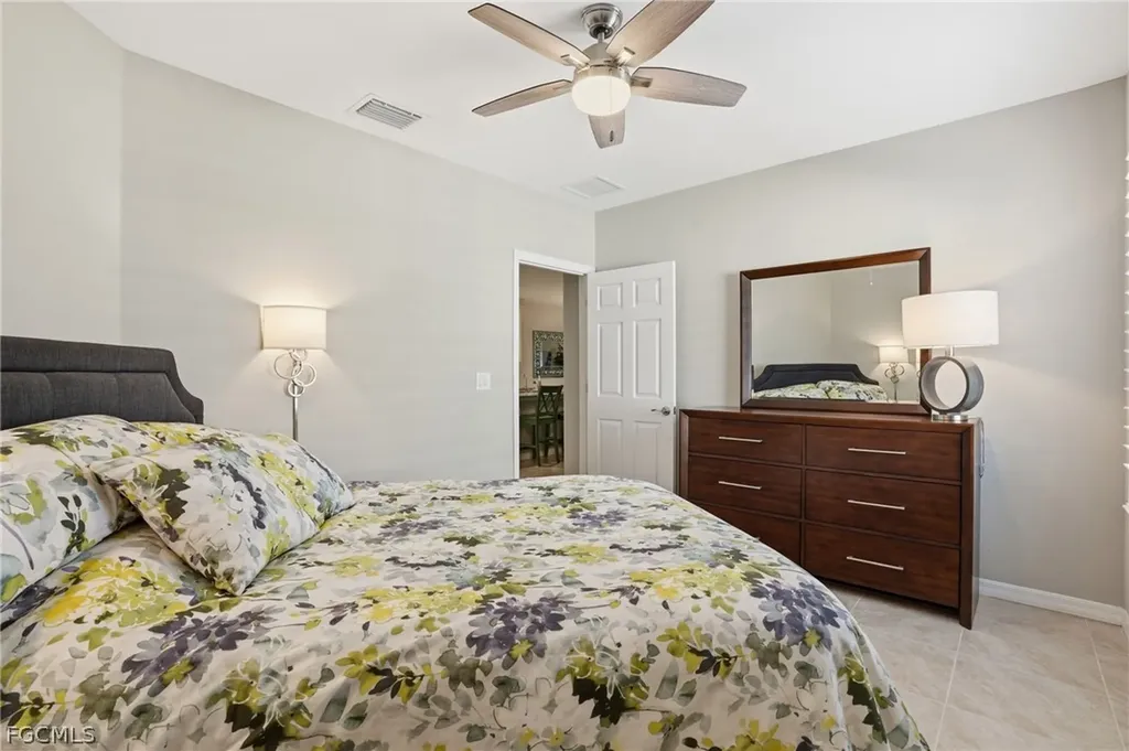 4262 Dutchess Park Road Fort Myers FL 33916
