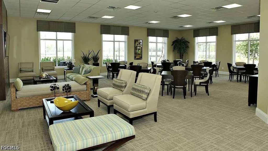 4262 Dutchess Park Road Fort Myers FL 33916