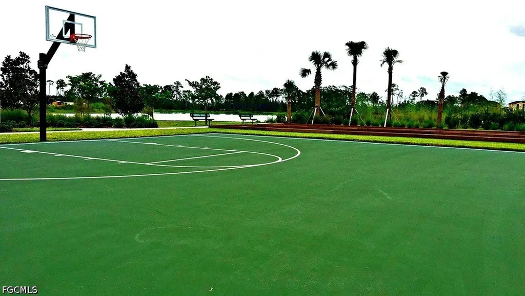 4262 Dutchess Park Road Fort Myers FL 33916