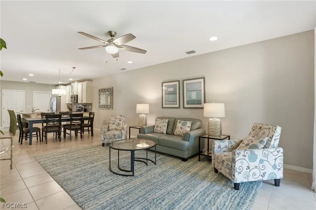 4262 Dutchess Park Road Fort Myers FL 33916