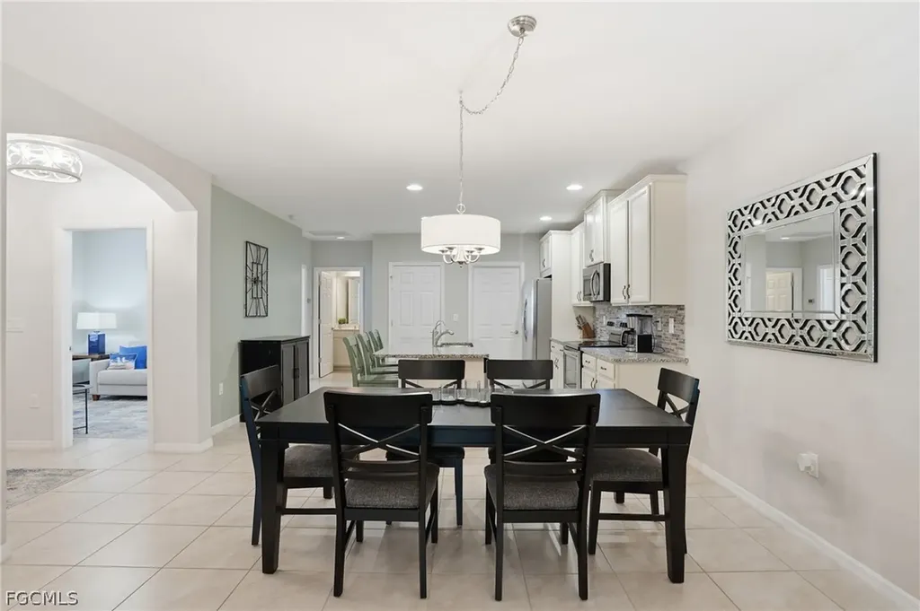 4262 Dutchess Park Road Fort Myers FL 33916