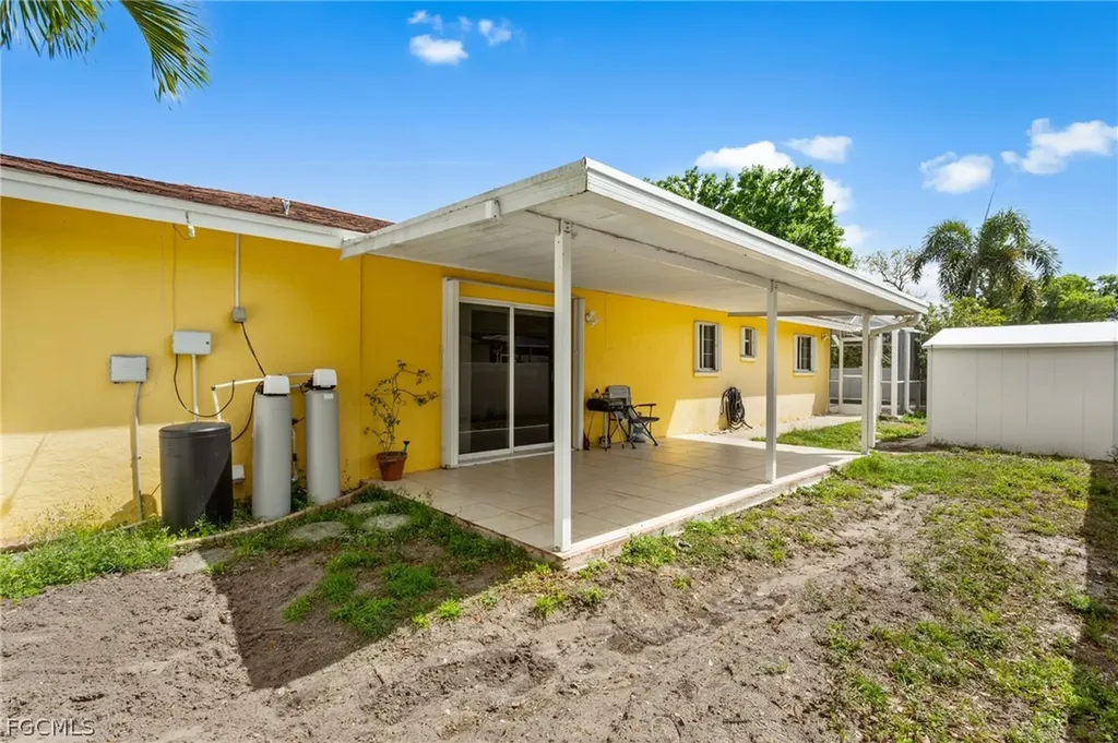 2803 W Cypress Avenue Fort Myers FL 33905