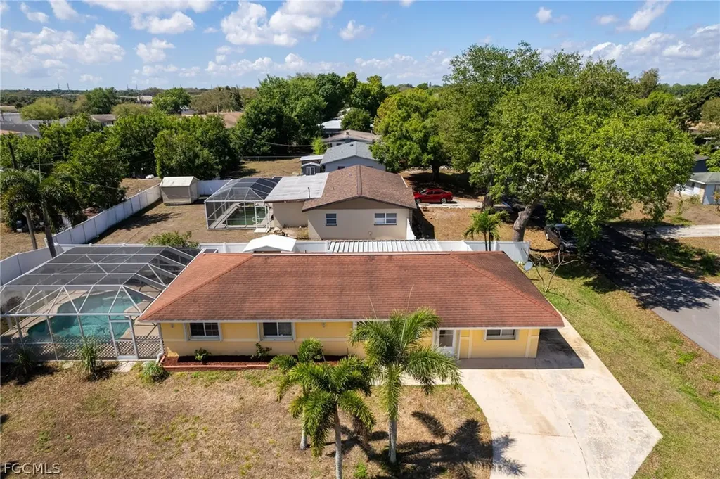 2803 W Cypress Avenue Fort Myers FL 33905